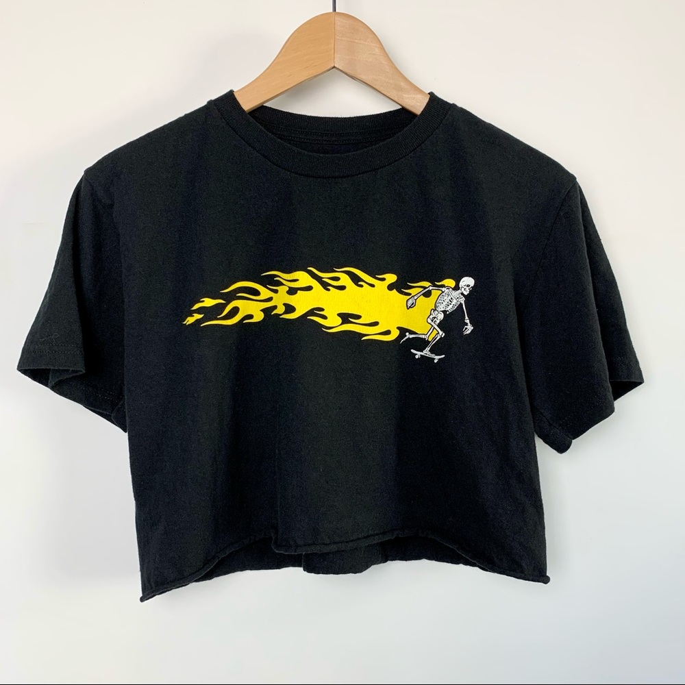 Black Cropped Skater T-Shirt 🔥☠️🛹